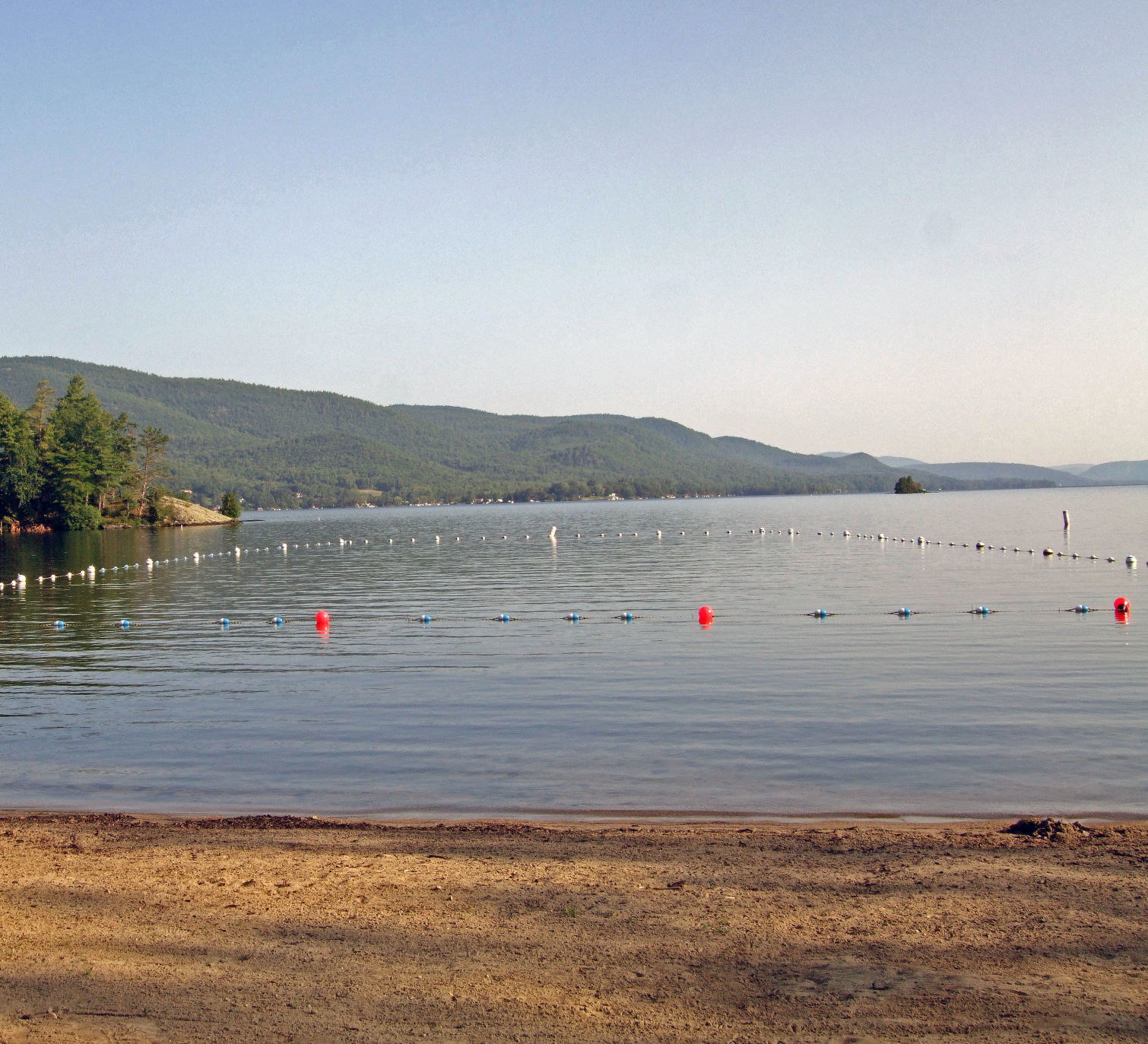 Huletts Beach, Huletts Landing